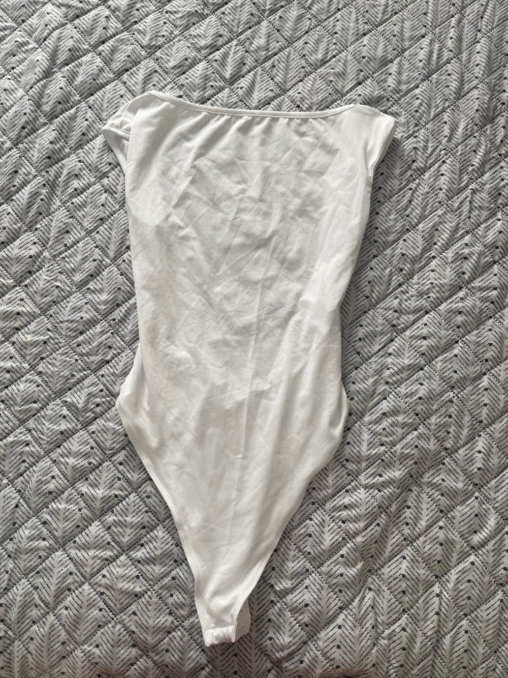 Top white